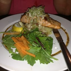 Buffalo Bar & Grill - Salmon Fillet