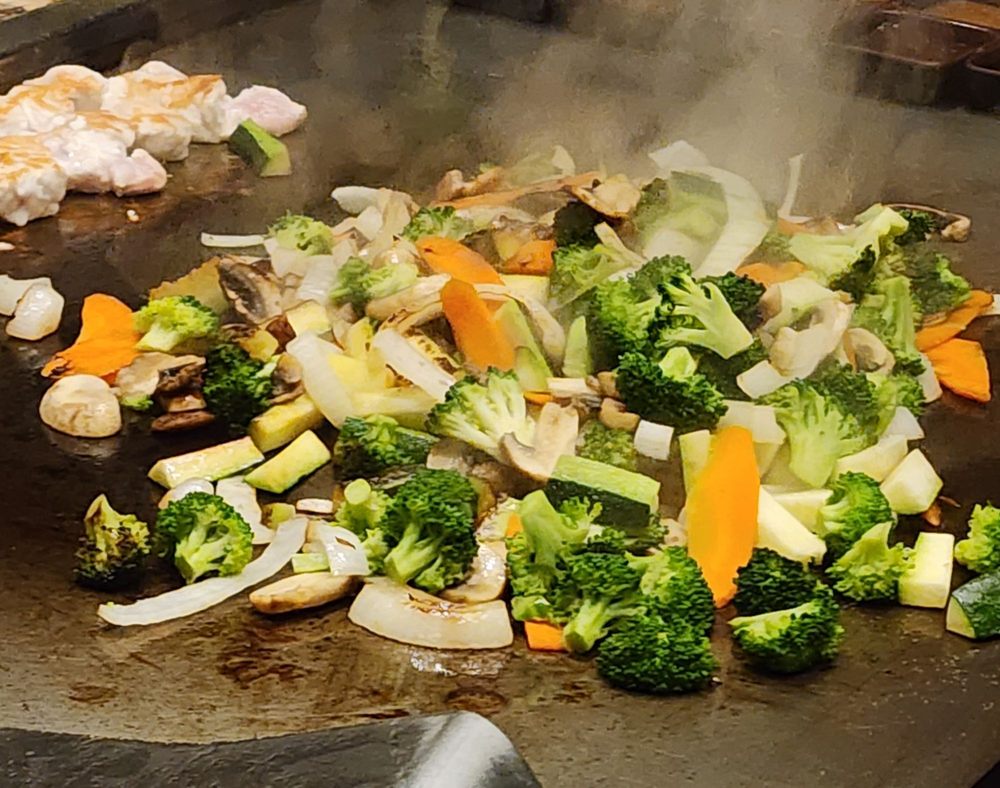 Ohjah Japanese Steakhouse Sushi & Hibachi – Sahara - Photo 3