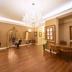 Pompadour Exclusive Salon - Herzlich Willkommen