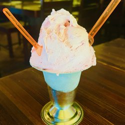 Fabio On Fire | Pizzeria Italiana - strawberry gelato (the best)