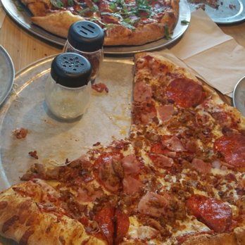 Pinthouse Pizza - Yummy. Using those red pepper flakes! - Pizza Near Me - Austin, Texas Pinthouse Pizza - Yummy. Using those red pepper flakes! - Pizza Near Me - Austin, Texas