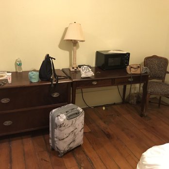Olde Town Inn - Outdated furniture - Hotels Near Me - New Orleans, Louisiana Olde Town Inn - Outdated furniture - Hotels Near Me - New Orleans, Louisiana