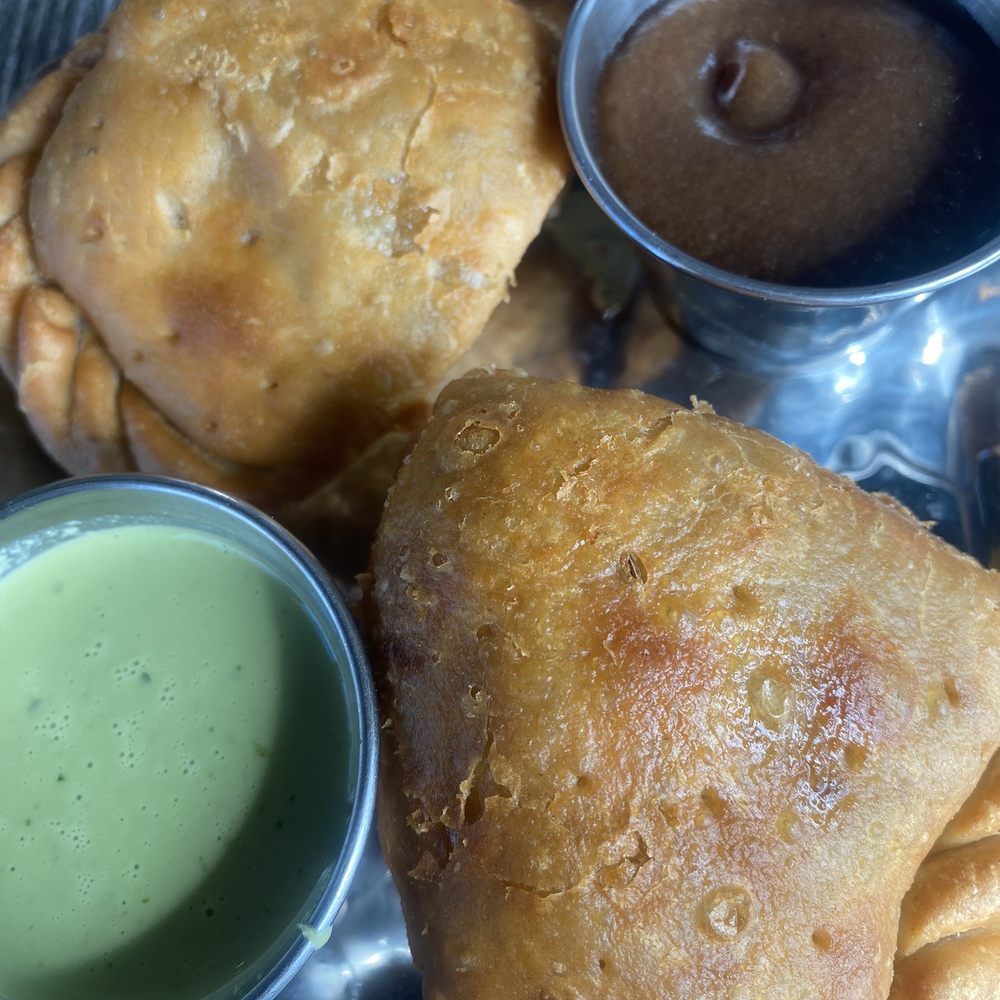 Nasha - Vegetable samosas - Indian Near Me - Austin, Texas Nasha - Vegetable samosas - Indian Near Me - Austin, Texas