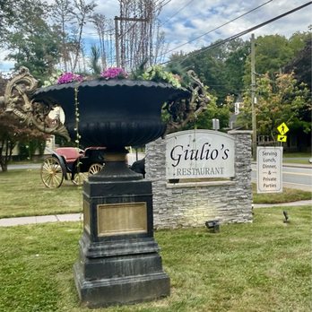 Giulio's Restaurant - Italian Near Me - Tappan, New York