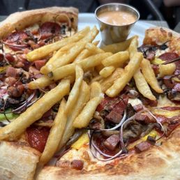 Deluxe Pizza Deluxe Pizza