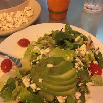 NOKturne Juice Bar & World Food - Amazing house salad with avocado! So healthy, so good! Peach sunset juice, it was awesome! And their complimentary pop corn! - Vegetarian Near Me - Houston, Texas NOKturne Juice Bar & World Food - Amazing house salad with avocado! So healthy, so good! Peach sunset juice, it was awesome! And their complimentary pop corn! - Vegetarian Near Me - Houston, Texas