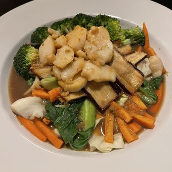 Siam Sushi - Lemongrass scallops over eggplant - Thai Near Me - Tallahassee, Florida