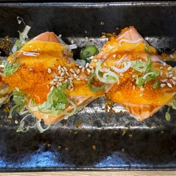 Yuubi Sushi - Pink Dragon Roll - Sushi Bars Near Me - Beaverton, Oregon