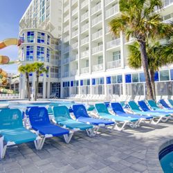 Crown Reef Beach Resort and Waterpark - Pool Deck