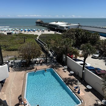 La Quinta by Wyndham Cocoa Beach Oceanfront - Huge pool - Hotels Near Me - Cocoa Beach, Florida La Quinta by Wyndham Cocoa Beach Oceanfront - Huge pool - Hotels Near Me - Cocoa Beach, Florida