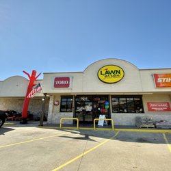 Lawn & Garden Warehouse