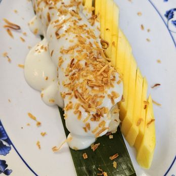 FOB Kitchen - Suman (aka sticky rice cake) with mango - Filipino Near Me - Oakland, California FOB Kitchen - Suman (aka sticky rice cake) with mango - Filipino Near Me - Oakland, California