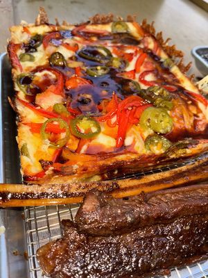 Seven Tigers Pie Club by null