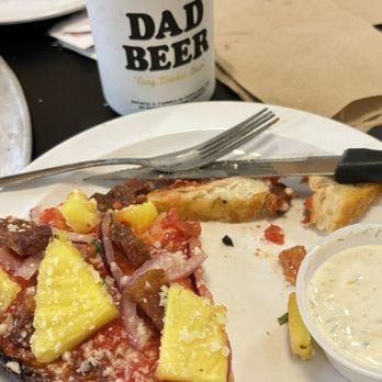 Ranch - Amazing pizza, bodega ranch & beer - Pizza Near Me - Portland, Oregon Ranch - Amazing pizza, bodega ranch & beer - Pizza Near Me - Portland, Oregon