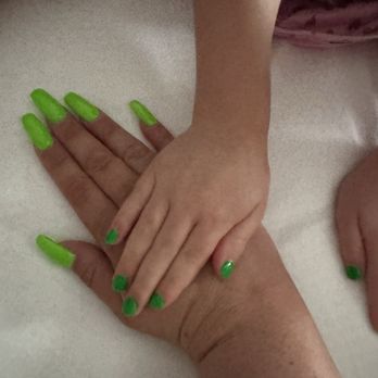 Foxy Nails - Mommy/daughter manicures - Nail Salons Near Me - Reno, Nevada