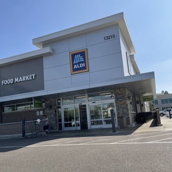 ALDI - Grocery Near Me - Santa Fe Springs, California