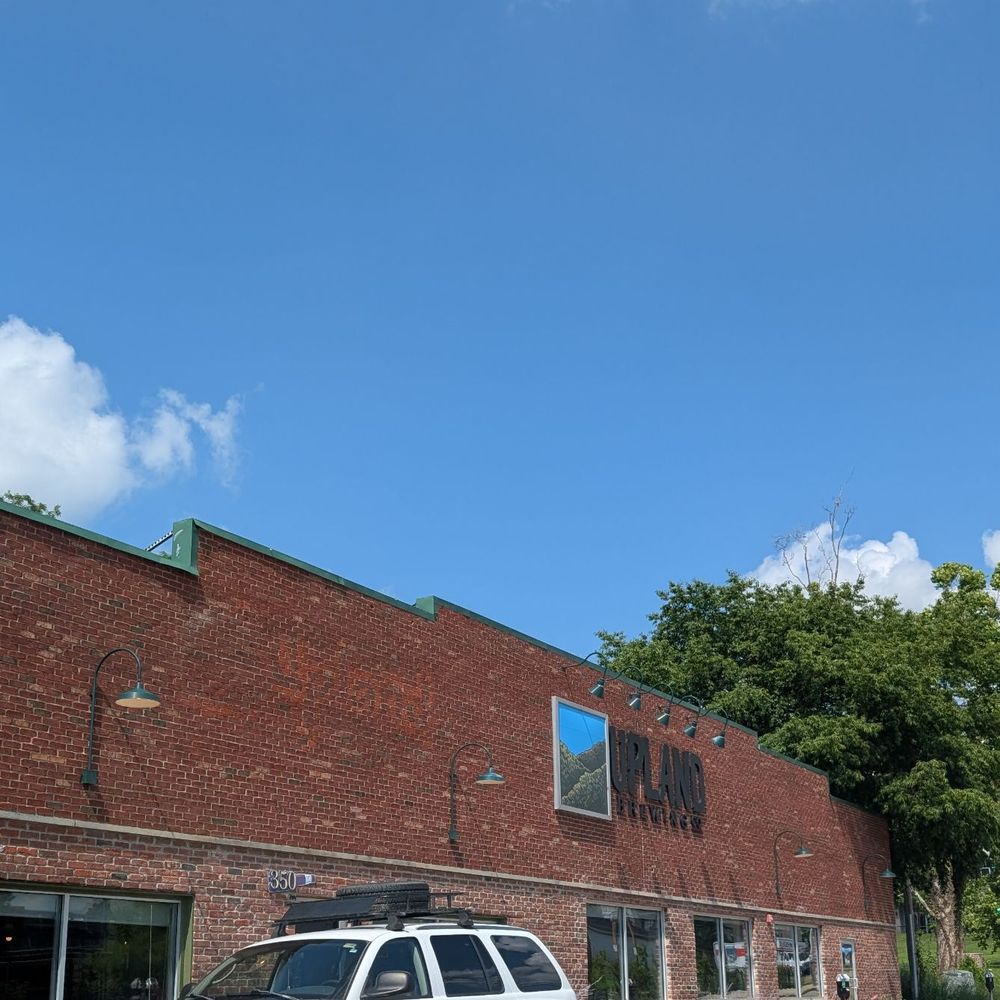 Upland Brewing Co. Bloomington Brewpub - Front - Brewpubs Near Me - Bloomington, Indiana Upland Brewing Co. Bloomington Brewpub - Front - Brewpubs Near Me - Bloomington, Indiana