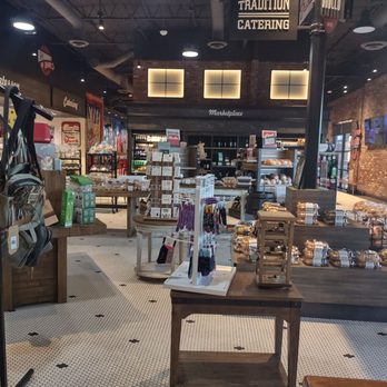 Chompie's Restaurant, Deli, and Bakery - Gift shop - Breakfast & Brunch Near Me - Phoenix, Arizona