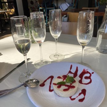 Heartbeet - Vegan cheesecake with raspberry sauce - New American Near Me - Houston, Texas