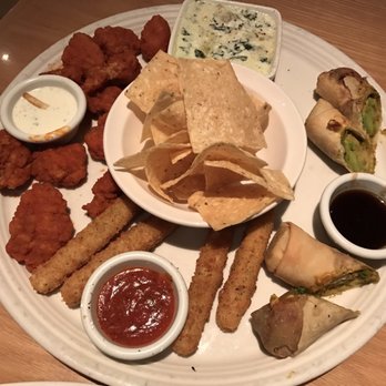 BJ's Restaurant & Brewhouse - New American Near Me - Glendale, California