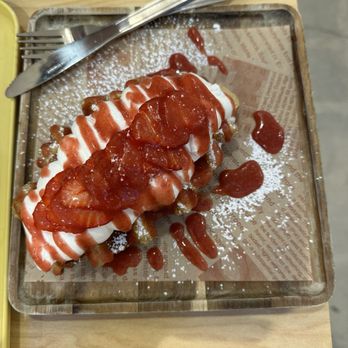 Teaish & Coffee - Strawberry Croffle - Coffee & Tea Near Me - Buena Park, California Teaish & Coffee - Strawberry Croffle - Coffee & Tea Near Me - Buena Park, California