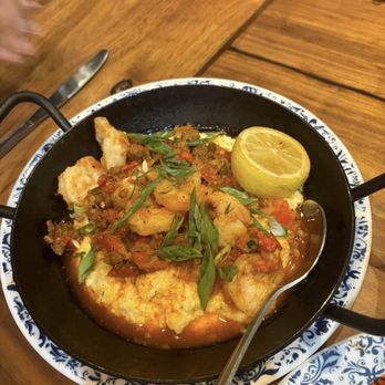 Tupelo Honey Southern Kitchen & Bar - Tupelo's Shrimp & Grits (GF) - Breakfast & Brunch Near Me - Chattanooga, Tennessee Tupelo Honey Southern Kitchen & Bar - Tupelo's Shrimp & Grits (GF) - Breakfast & Brunch Near Me - Chattanooga, Tennessee
