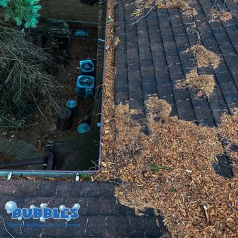 Bubbles Window Washing & Gutter Cleaning - Window Washing Near Me - Lake Forest, Illinois