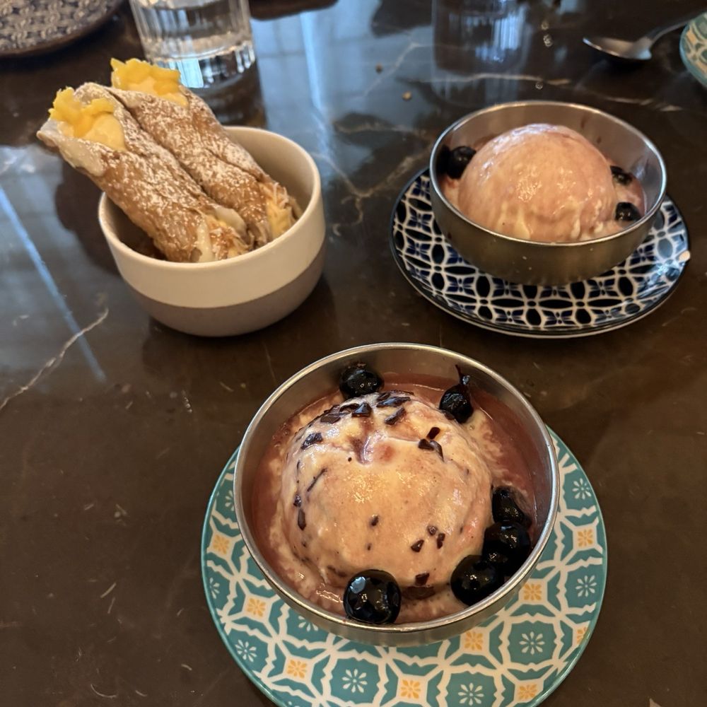 La Strega - Vanilla Espresso Affogato Stracciatella Chianti Affogato - Italian Near Me - Las Vegas, Nevada La Strega - Vanilla Espresso Affogato Stracciatella Chianti Affogato - Italian Near Me - Las Vegas, Nevada