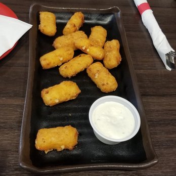 Basement Burger Bar - Mac n cheese bites - American Near Me - Detroit, Michigan