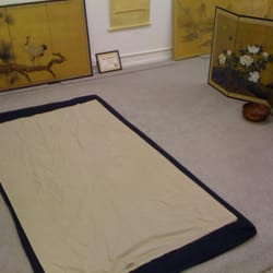 Shiatsu Guy - Shiiatsu Guy provides shiatsu in the traditional way.