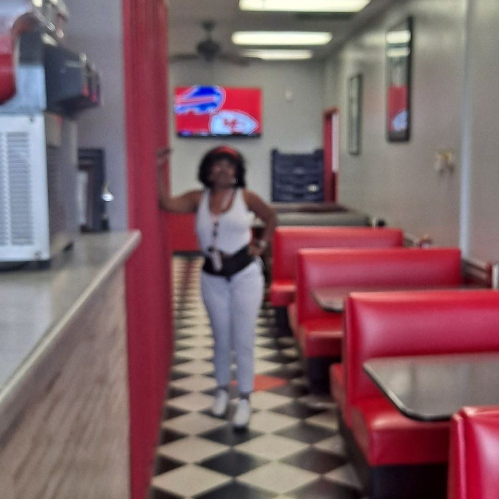 A&R BARBEQUE-- Hickory Hill - Dining room - Barbeque Near Me - Memphis, Tennessee