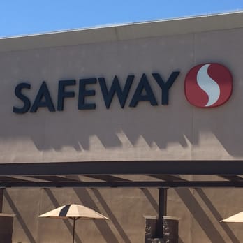 Safeway - a safeway sign on the side of a building - Grocery Near Me - Goodyear, Arizona
