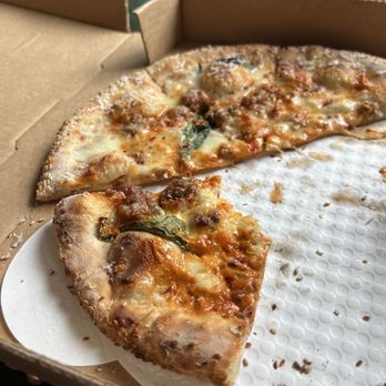 Side Eye Pie - Meanwhile Brewery - Vodka Pizza - Pizza Near Me - Austin, Texas Side Eye Pie - Meanwhile Brewery - Vodka Pizza - Pizza Near Me - Austin, Texas