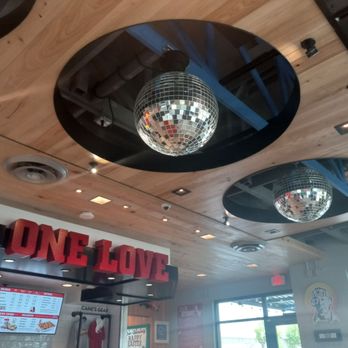 Raising Cane's Chicken Fingers - Fast Food Near Me - Fairfield, California