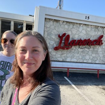 Llanerch Diner - Diners Near Me - Upper Darby, Pennsylvania