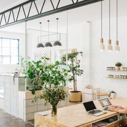 Little Company - Living food space