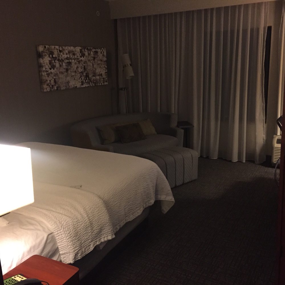Courtyard by Marriott Tyler - Nice room - Hotels Near Me - Tyler, Texas