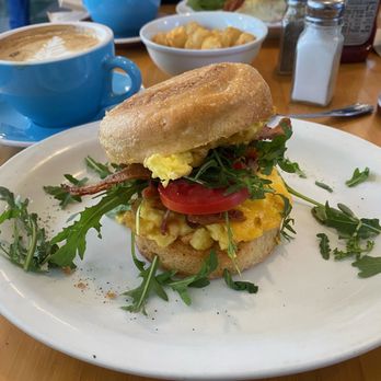 Duboce Park Cafe - Coffee & Tea Near Me - San Francisco, California