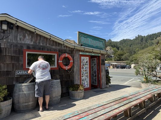 Cafe Aquatica by null