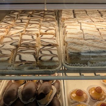 Sapienza Pastry - Napoleon, traditional and old fashion. - Bakeries Near Me - Elmont, New York