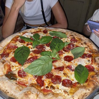 Lucali - Pepperoni - Pizza Near Me - Brooklyn, New York Lucali - Pepperoni - Pizza Near Me - Brooklyn, New York