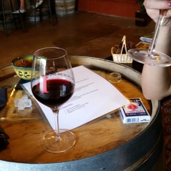 Estate D'Iacobelli - Wine Bars Near Me - Fallbrook, California