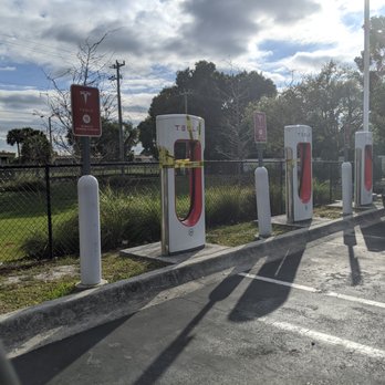 Tesla Supercharger - 2 chargers out of order - EV Charging Stations Near Me - West Palm Beach, Florida Tesla Supercharger - 2 chargers out of order - EV Charging Stations Near Me - West Palm Beach, Florida
