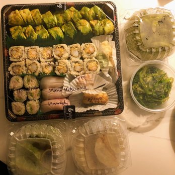 Shiro Kuma Sushi - Veggie Tempura Roll Kelp salad Gyoza Chicken Spicy Tuna - Sushi Bars Near Me - San Rafael, California