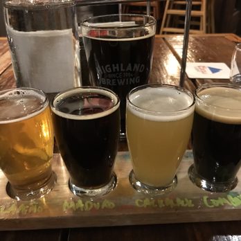 Millstone Pizza Tap House - Flight selection - The Millstone Flight and a DD-CC Maduro. - Pizza Near Me - Rock Hill, South Carolina
