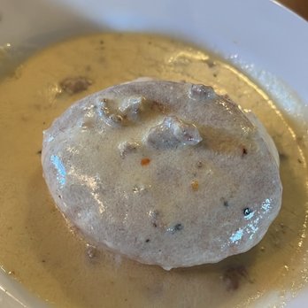 Slappy Cakes - Biscuit and Gravy - Breakfast & Brunch Near Me - Lahaina, Hawaii Slappy Cakes - Biscuit and Gravy - Breakfast & Brunch Near Me - Lahaina, Hawaii