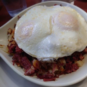 Tony's Cafe - Breakfast & Brunch Near Me - Crystal Lake, Illinois