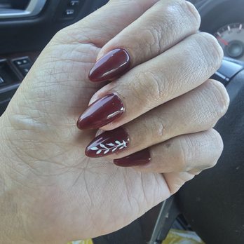 House of Nails - Fresh set by Tess - Nail Salons Near Me - Brea, California