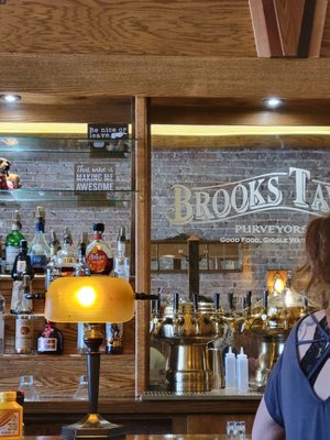 Brooks Tavern by null