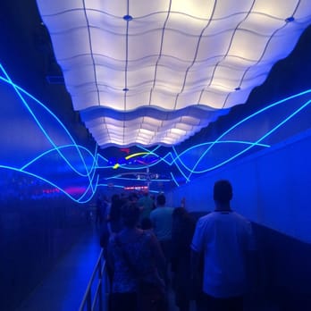 Soarin' - Cool fast pass line! - Amusement Parks Near Me - Orlando, Florida Soarin' - Cool fast pass line! - Amusement Parks Near Me - Orlando, Florida